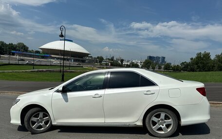 Toyota Camry, 2014 год, 1 650 000 рублей, 5 фотография