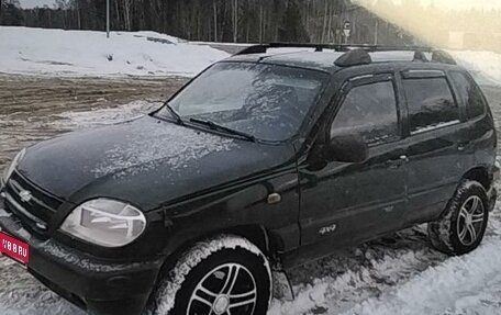 Chevrolet Niva I рестайлинг, 2005 год, 199 000 рублей, 1 фотография