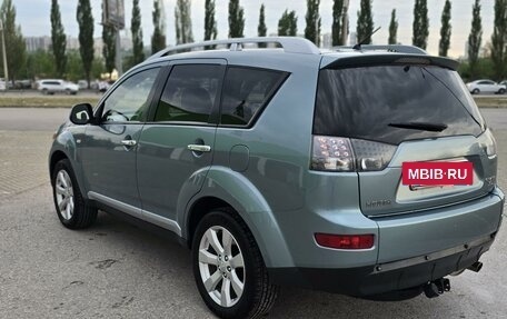 Mitsubishi Outlander III рестайлинг 3, 2007 год, 1 100 000 рублей, 7 фотография