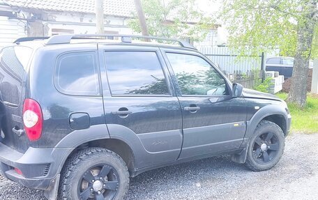 Chevrolet Niva I рестайлинг, 2017 год, 830 000 рублей, 20 фотография