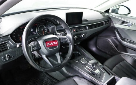 Audi A4, 2017 год, 2 100 000 рублей, 14 фотография