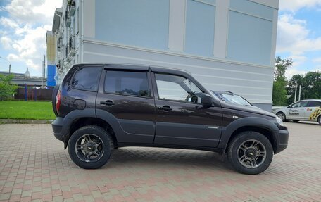 Chevrolet Niva I рестайлинг, 2014 год, 725 000 рублей, 6 фотография