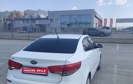 KIA Rio III рестайлинг, 2015 год, 1 475 000 рублей, 3 фотография