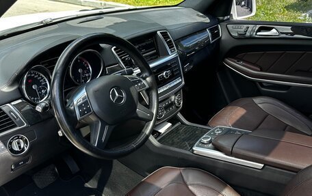 Mercedes-Benz GL-Класс, 2012 год, 1 600 000 рублей, 6 фотография