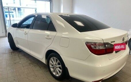 Toyota Camry, 2016 год, 2 062 000 рублей, 6 фотография