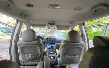 KIA Carnival III, 2009 год, 1 100 000 рублей, 13 фотография