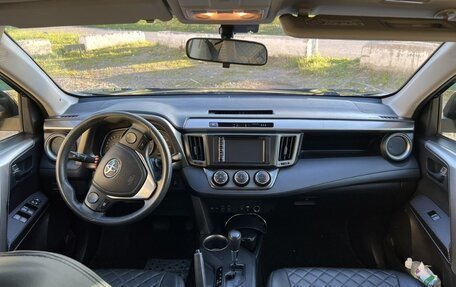 Toyota RAV4, 2013 год, 2 200 000 рублей, 9 фотография