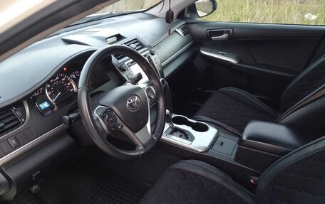 Toyota Camry, 2014 год, 1 150 000 рублей, 7 фотография