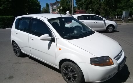 Chevrolet Aveo III, 2005 год, 500 000 рублей, 1 фотография