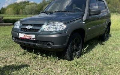 Chevrolet Niva I рестайлинг, 2015 год, 930 000 рублей, 1 фотография