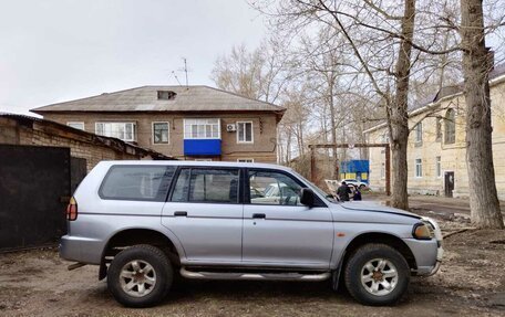 Mitsubishi Pajero Sport II рестайлинг, 2003 год, 670 000 рублей, 3 фотография