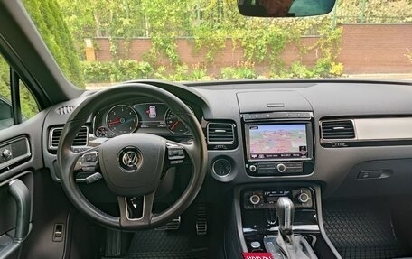 Volkswagen Touareg III, 2018 год, 5 500 000 рублей, 14 фотография