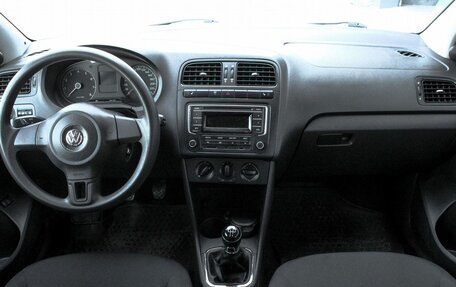 Volkswagen Polo VI (EU Market), 2013 год, 899 900 рублей, 8 фотография