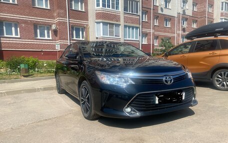 Toyota Camry, 2016 год, 2 390 000 рублей, 2 фотография