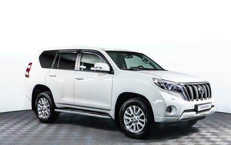 Toyota Land Cruiser Prado 150 рестайлинг 2, 2013 год, 3 698 000 рублей, 3 фотография