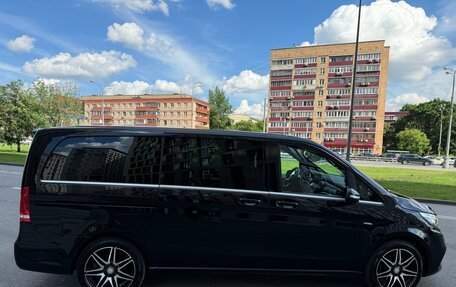 Mercedes-Benz V-Класс, 2017 год, 4 500 000 рублей, 7 фотография