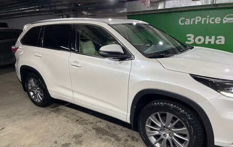 Toyota Highlander III, 2014 год, 2 650 000 рублей, 7 фотография