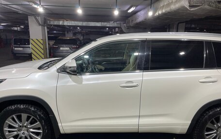 Toyota Highlander III, 2014 год, 2 650 000 рублей, 9 фотография