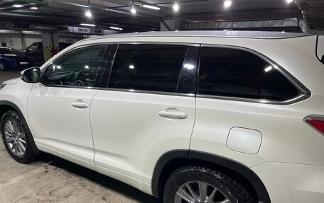 Toyota Highlander III, 2014 год, 2 650 000 рублей, 11 фотография