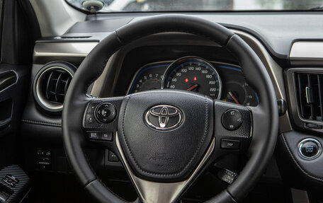 Toyota RAV4, 2013 год, 1 999 000 рублей, 14 фотография