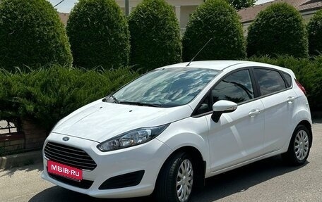 Ford Fiesta, 2016 год, 970 000 рублей, 1 фотография