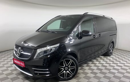 Mercedes-Benz V-Класс, 2018 год, 5 600 000 рублей, 1 фотография