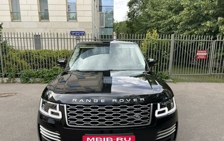 Land Rover Range Rover IV рестайлинг, 2019 год, 13 490 000 рублей, 4 фотография