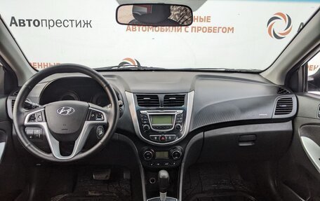 Hyundai Solaris II рестайлинг, 2013 год, 975 000 рублей, 13 фотография