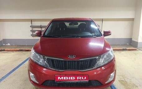 KIA Rio III рестайлинг, 2013 год, 920 000 рублей, 1 фотография