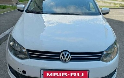 Volkswagen Polo VI (EU Market), 2013 год, 750 000 рублей, 1 фотография