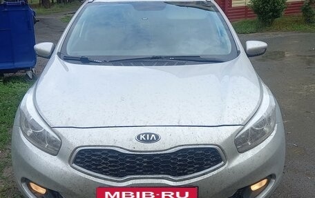 KIA cee'd III, 2014 год, 1 350 000 рублей, 2 фотография