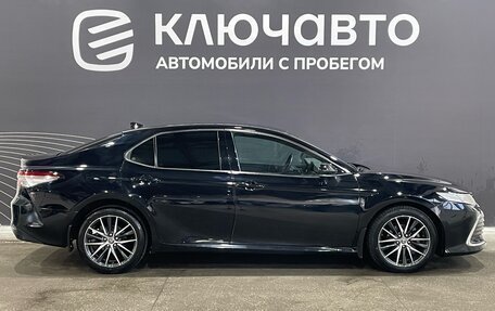 Toyota Camry, 2021 год, 3 450 000 рублей, 4 фотография