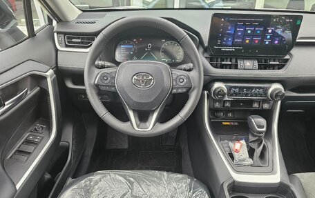 Toyota RAV4, 2024 год, 4 800 000 рублей, 9 фотография