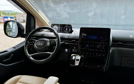Hyundai Staria, 2022 год, 6 500 000 рублей, 13 фотография