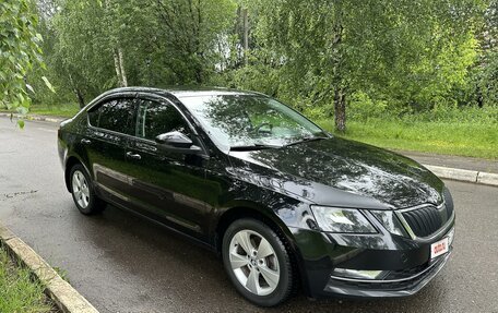 Skoda Octavia, 2019 год, 1 590 000 рублей, 3 фотография