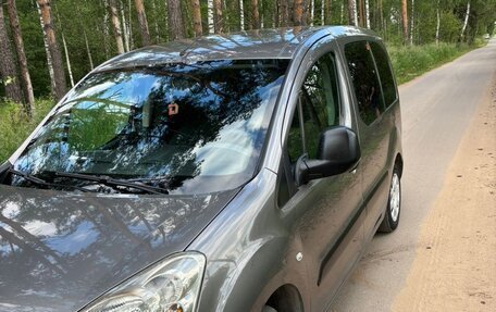 Peugeot Partner II рестайлинг 2, 2010 год, 660 000 рублей, 4 фотография