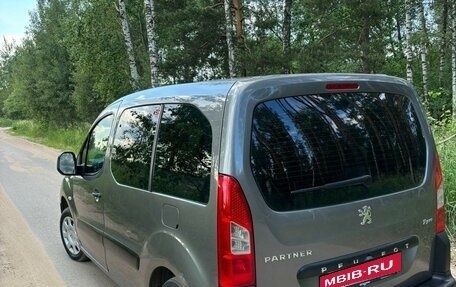 Peugeot Partner II рестайлинг 2, 2010 год, 660 000 рублей, 13 фотография