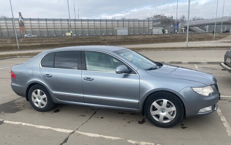 Skoda Superb III рестайлинг, 2011 год, 950 000 рублей, 6 фотография