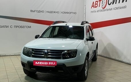 Renault Duster I рестайлинг, 2012 год, 878 000 рублей, 3 фотография