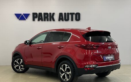 KIA Sportage IV рестайлинг, 2019 год, 2 385 000 рублей, 3 фотография