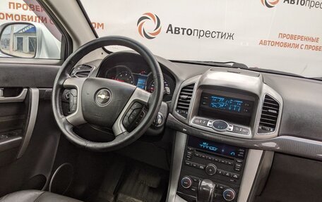 Chevrolet Captiva I, 2014 год, 1 550 000 рублей, 10 фотография