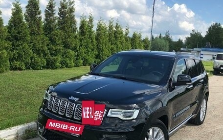 Jeep Grand Cherokee, 2018 год, 4 150 000 рублей, 4 фотография