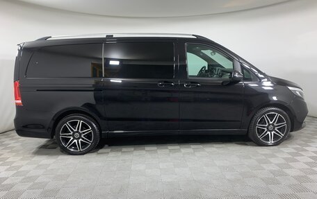 Mercedes-Benz V-Класс, 2018 год, 5 600 000 рублей, 4 фотография