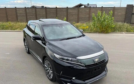 Toyota Harrier, 2017 год, 3 800 000 рублей, 4 фотография