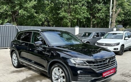 Volkswagen Touareg III, 2021 год, 6 320 000 рублей, 2 фотография