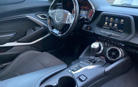 Chevrolet Camaro VI, 2019 год, 3 900 000 рублей, 4 фотография
