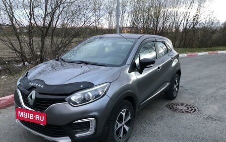 Renault Kaptur I рестайлинг, 2017 год, 1 150 000 рублей, 3 фотография