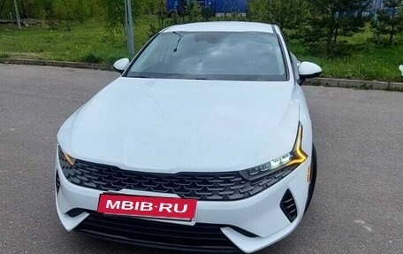 KIA K5, 2020 год, 2 600 000 рублей, 6 фотография