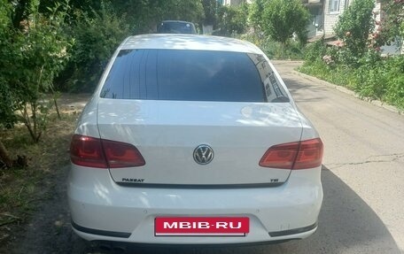 Volkswagen Passat B7, 2012 год, 1 470 000 рублей, 4 фотография