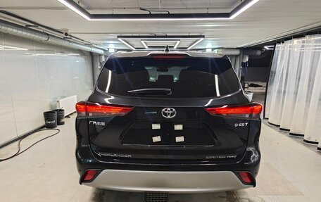 Toyota Highlander, 2024 год, 6 990 000 рублей, 5 фотография